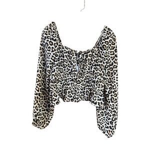 H&M Women's Crinkled Crop  Blouse leopard print Sz L NWT